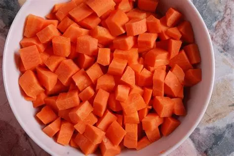 Carottes en dés 10kg   